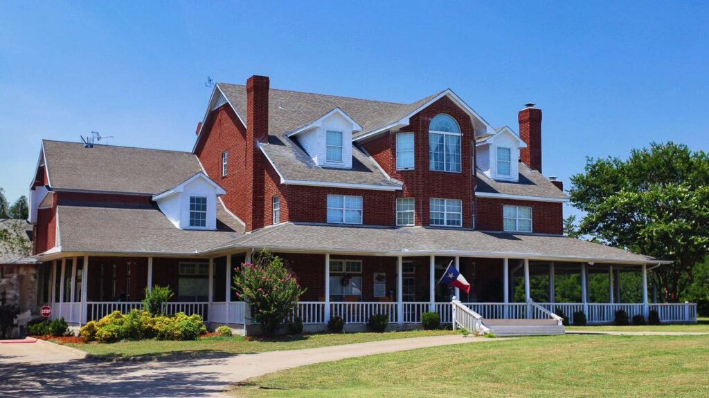 Discovery Point Retreat Ennis Treatment Center