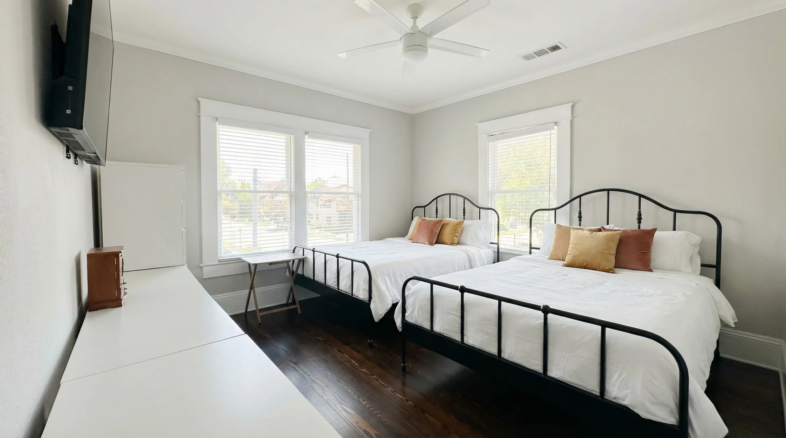 Dallas Sober Living for Outpatient Treatment Bedroom With Beds