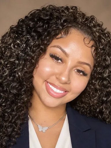 Aylia Marshall Team Photo